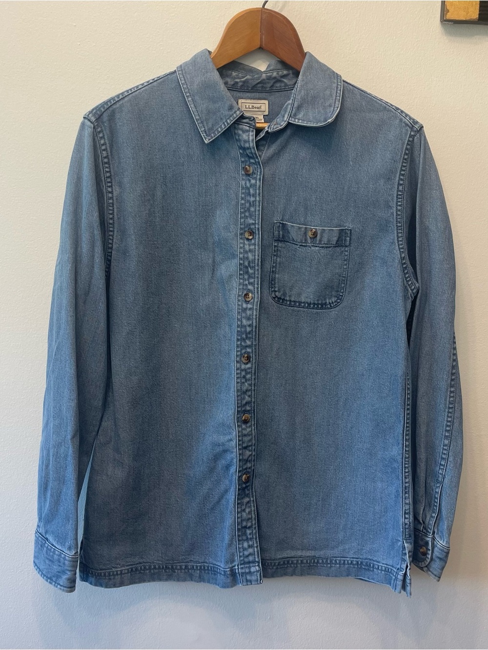 VTG LL Bean Denim Chambray Button down Size Small